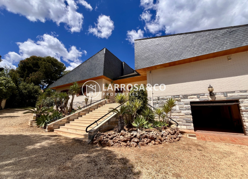 Herverkoop - Villa - La Nucia - Costa Blanca