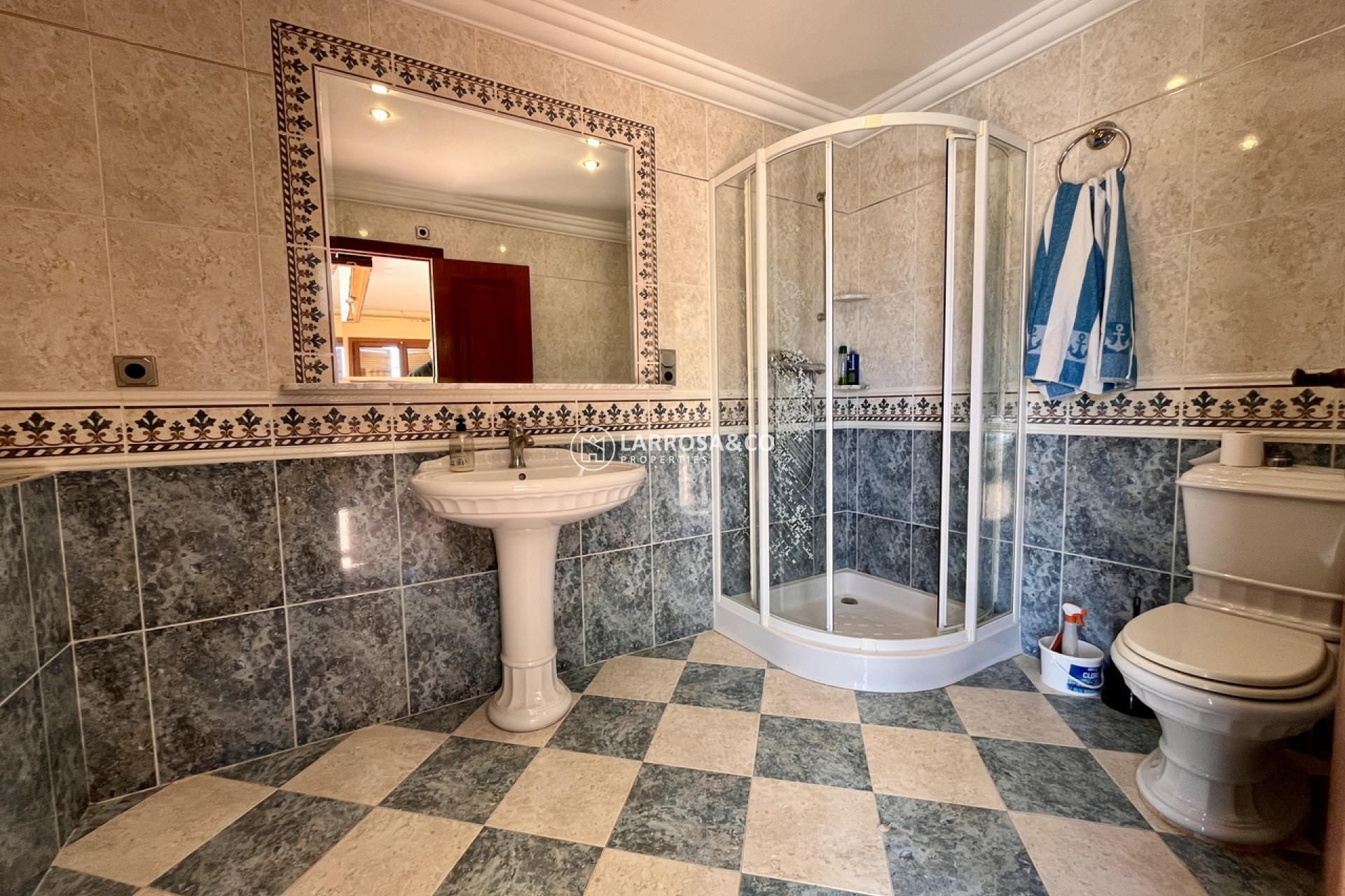 Herverkoop - Villa - La Nucia - Costa Blanca