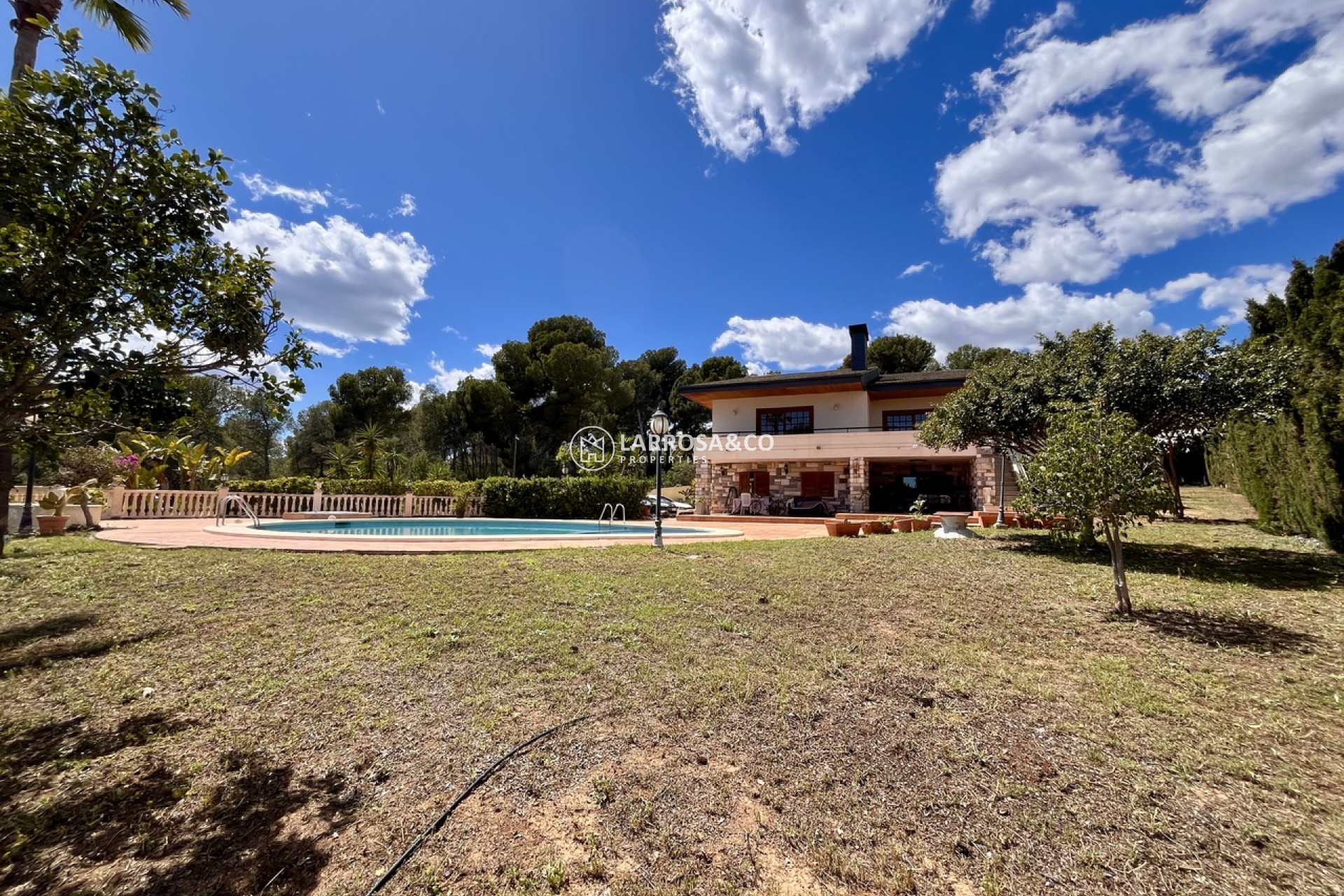 Herverkoop - Villa - La Nucia - Costa Blanca