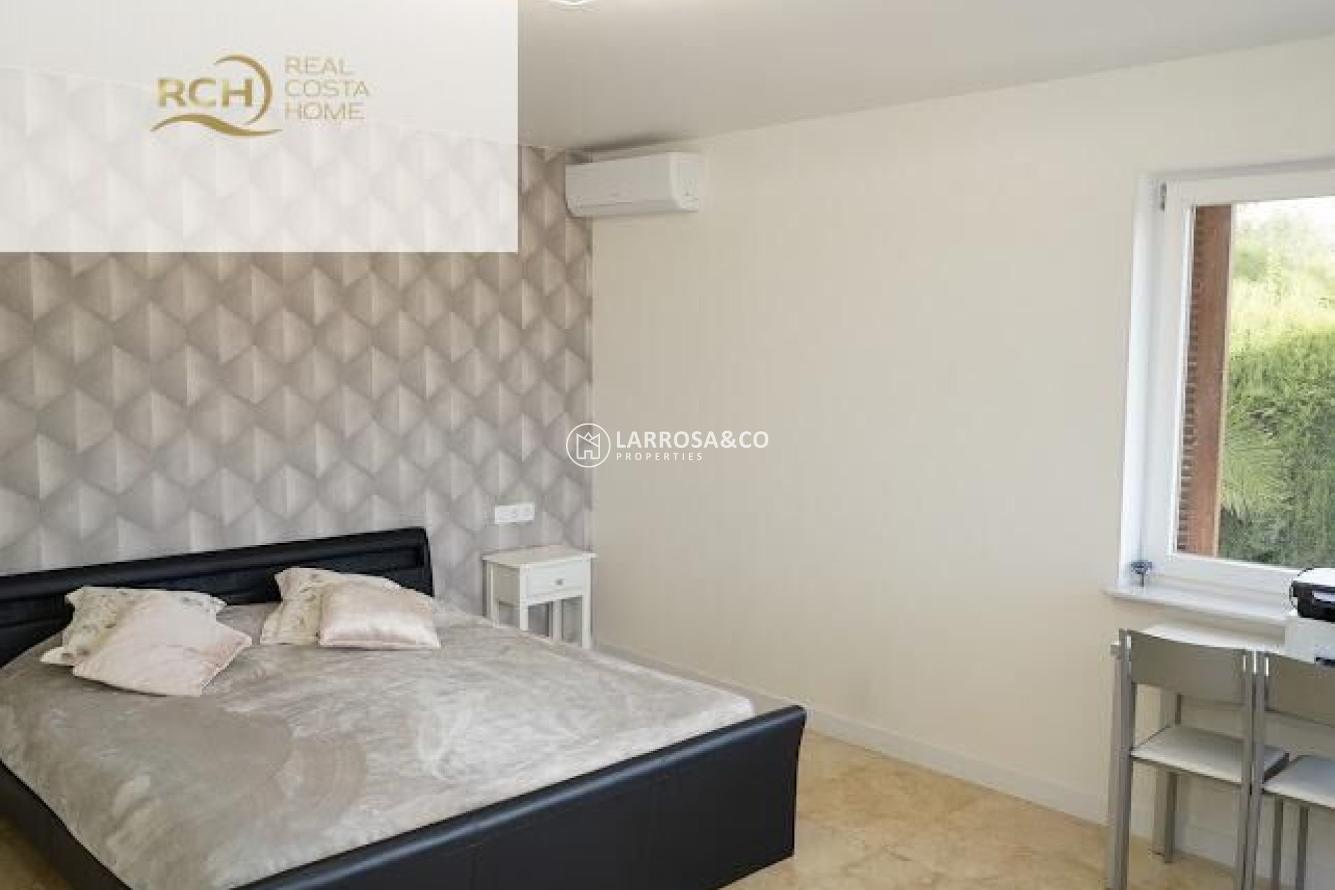 Herverkoop - Villa - La Nucia - Montebello - Nou Espai