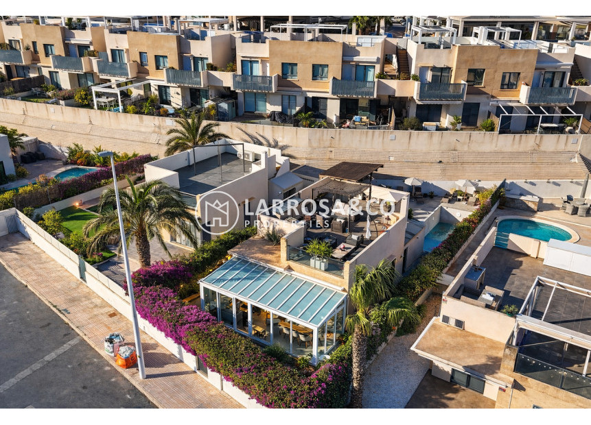 Herverkoop - Villa - La Zenia - Costa Blanca