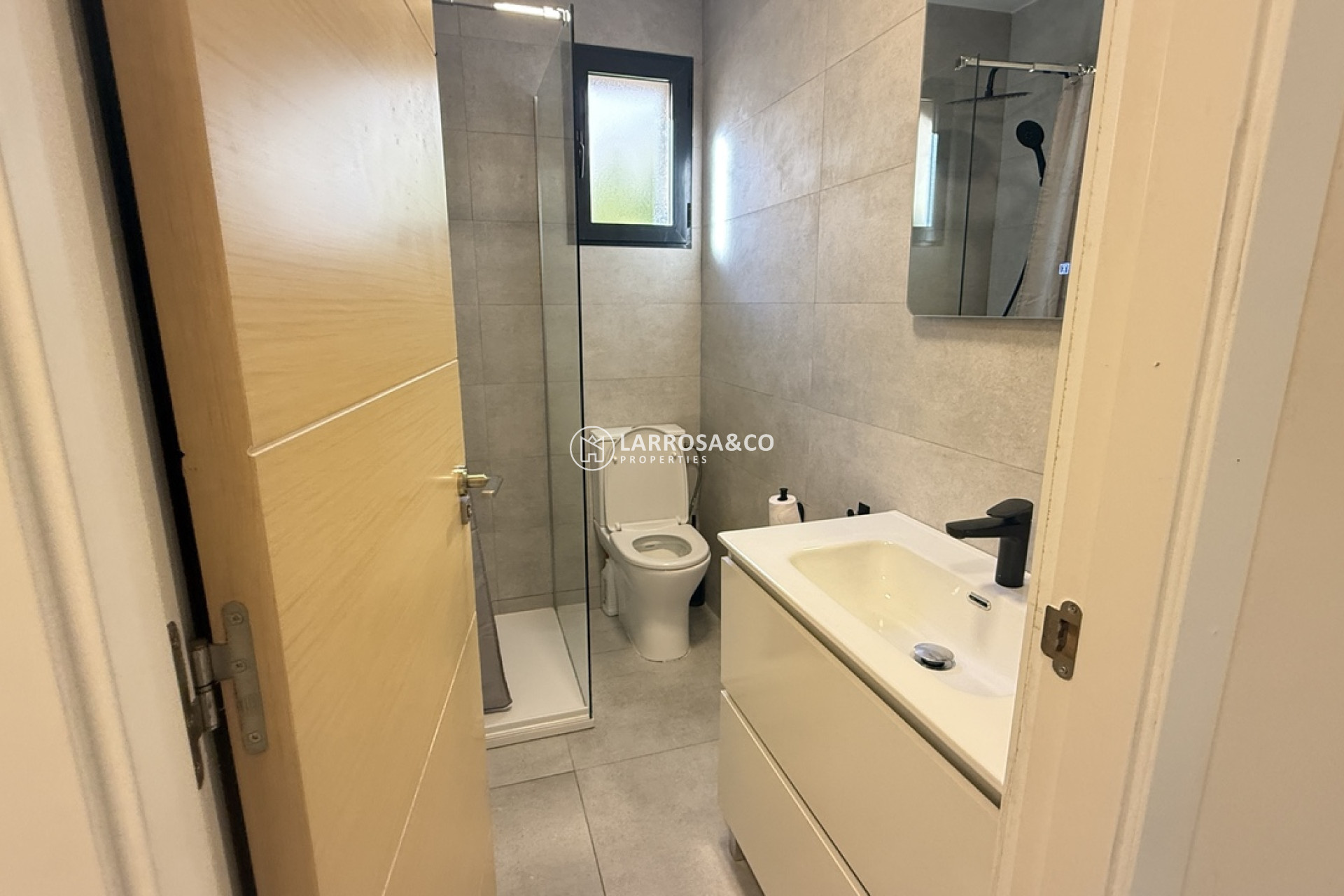 Herverkoop - Villa - La Zenia - Costa Blanca