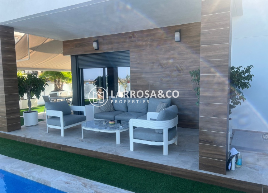 Herverkoop - Villa - Los Montesinos - Costa Blanca