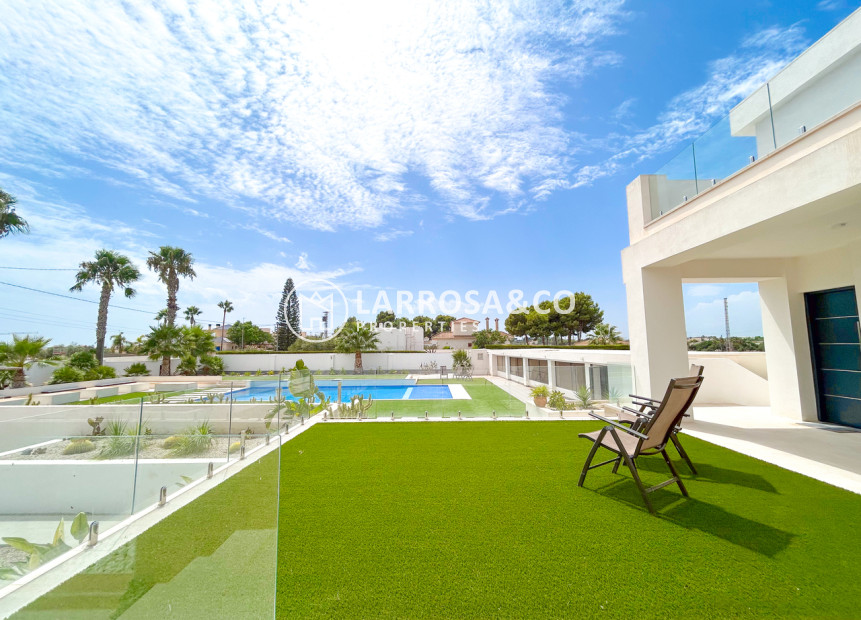 Herverkoop - Villa - Los Montesinos - Costa Blanca