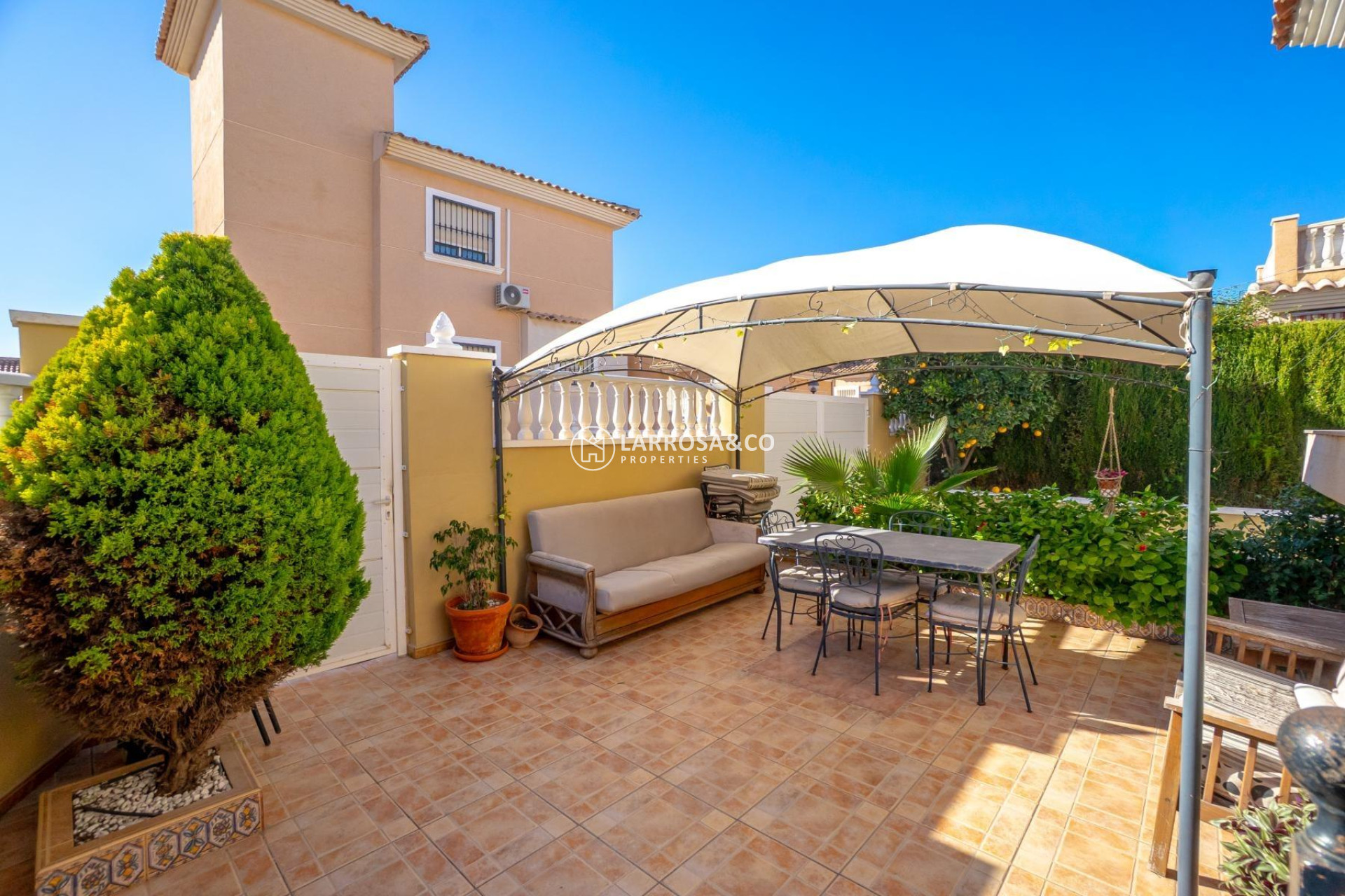 Herverkoop - Villa - Orihuela costa - Los Altos