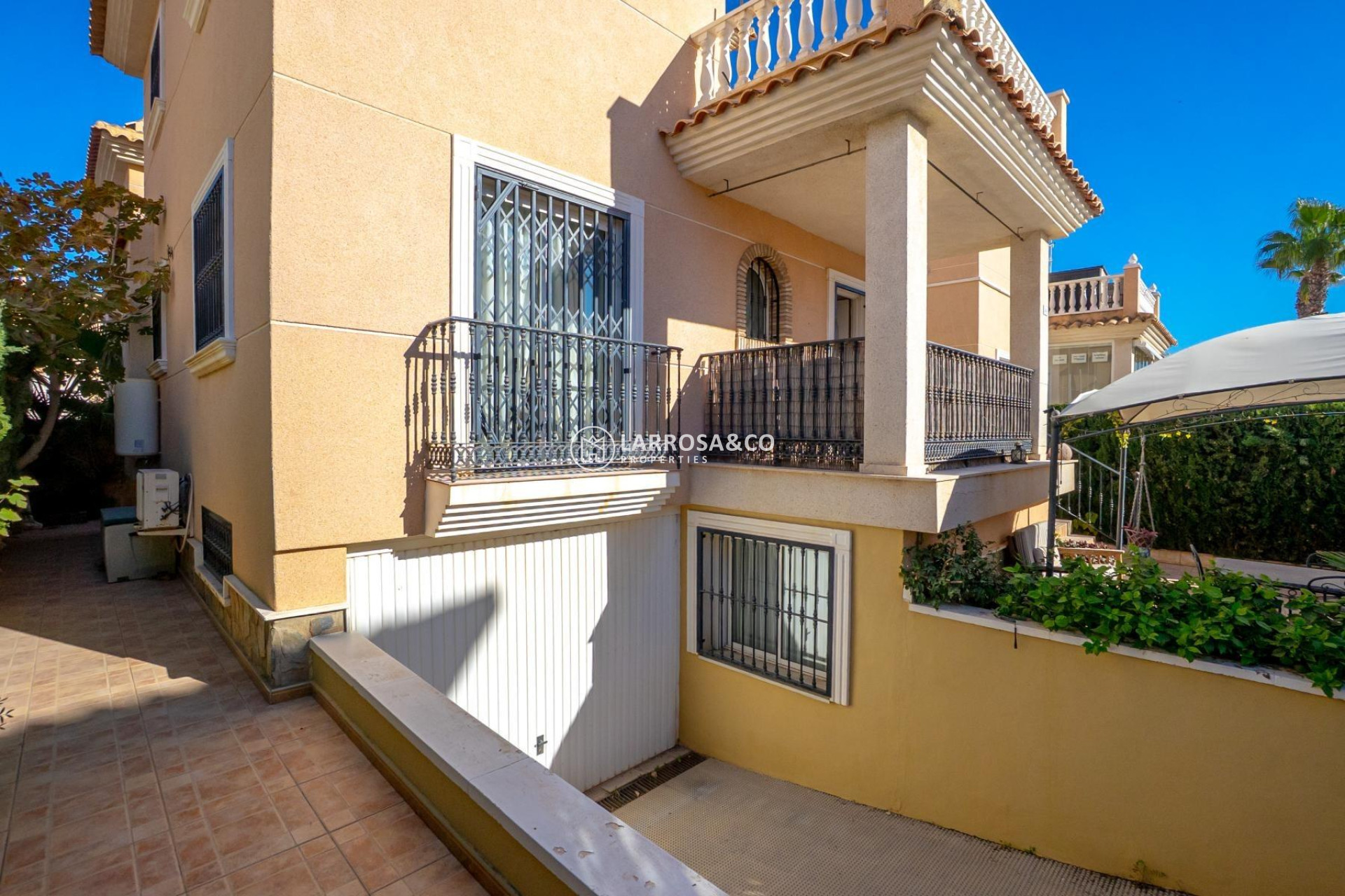 Herverkoop - Villa - Orihuela costa - Los Altos