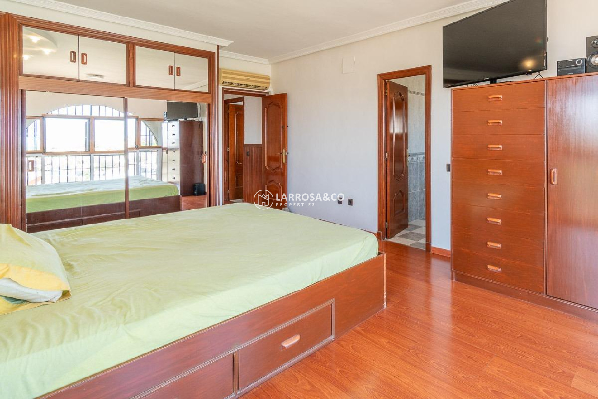 Herverkoop - Villa - Orihuela costa - Los Balcones