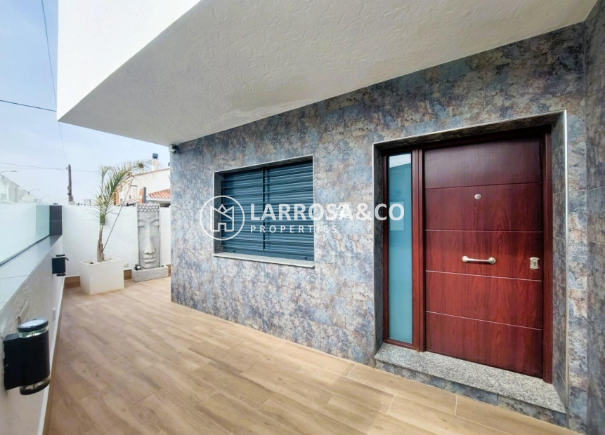 Herverkoop - Villa - Pilar de la Horadada - Costa Blanca