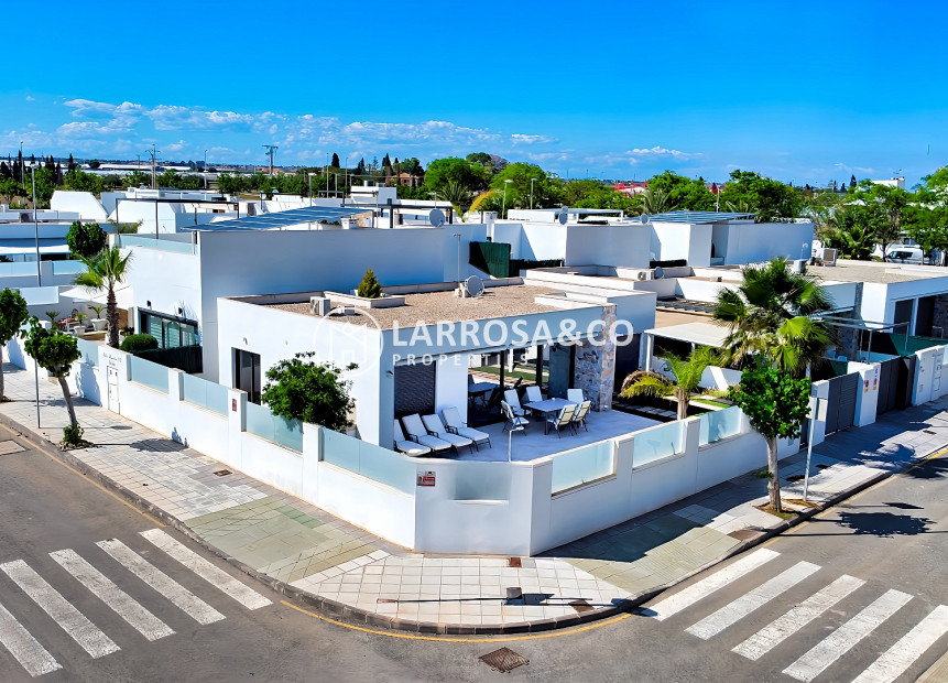 Herverkoop - Villa - Pilar de la Horadada - Costa Blanca
