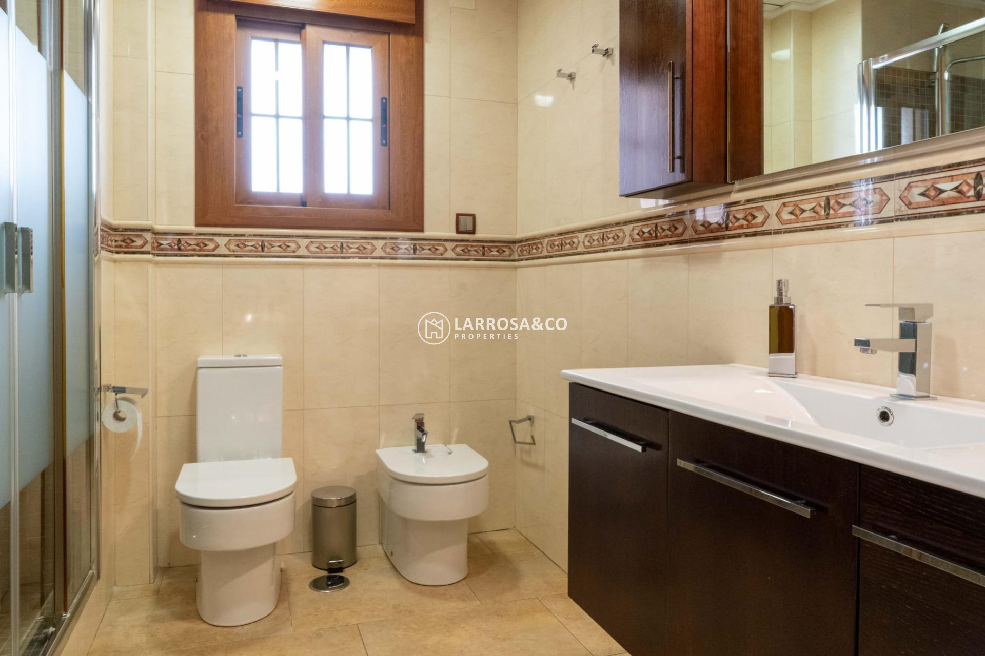 Herverkoop - Villa - Redovan - Comunidad valenciana