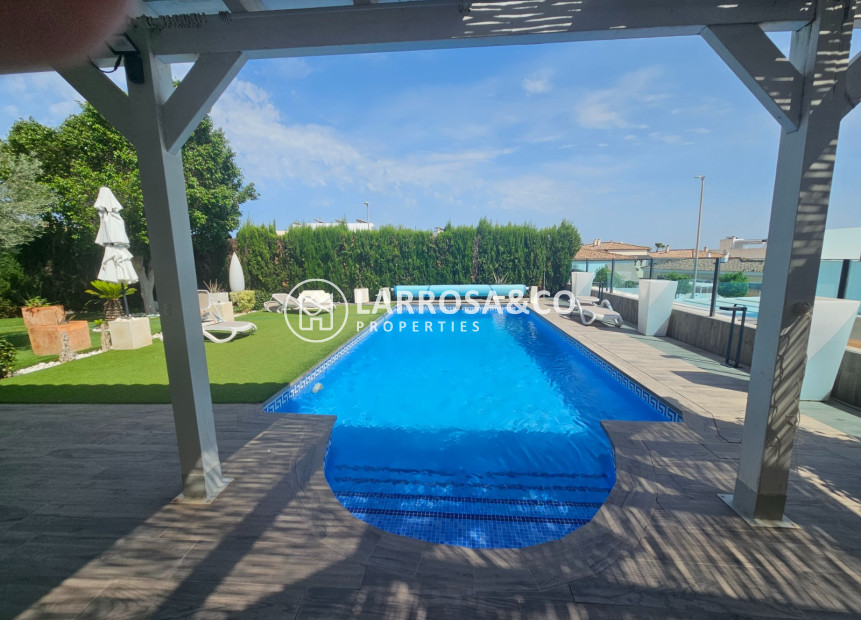 Herverkoop - Villa - San Fulgencio - El Oasis