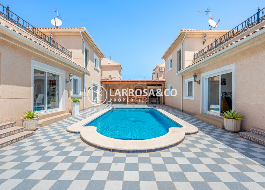 Herverkoop - Villa - Torre de La Horadada - Costa Blanca