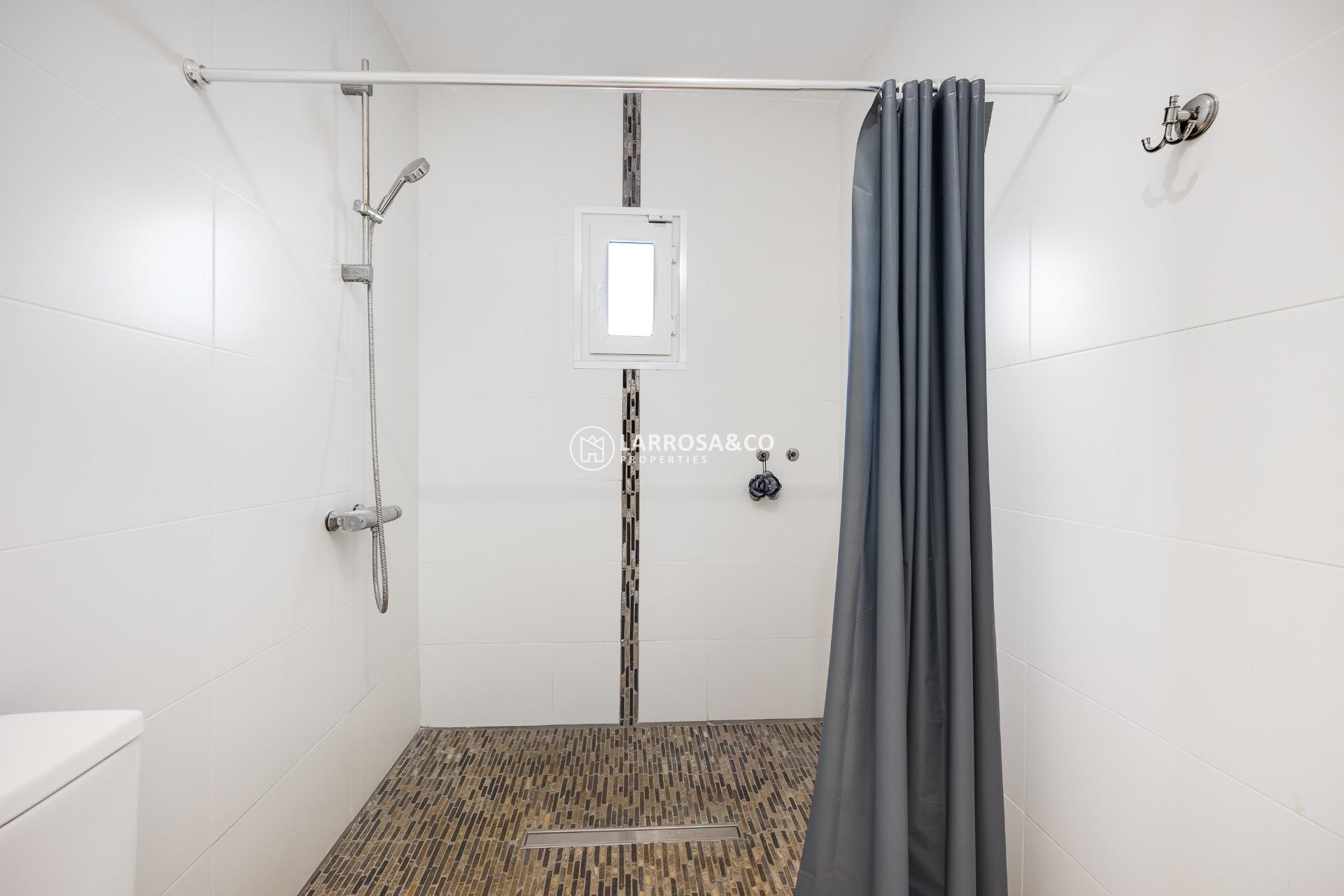 Herverkoop - Villa - Torrevieja - Aguas Nuevas