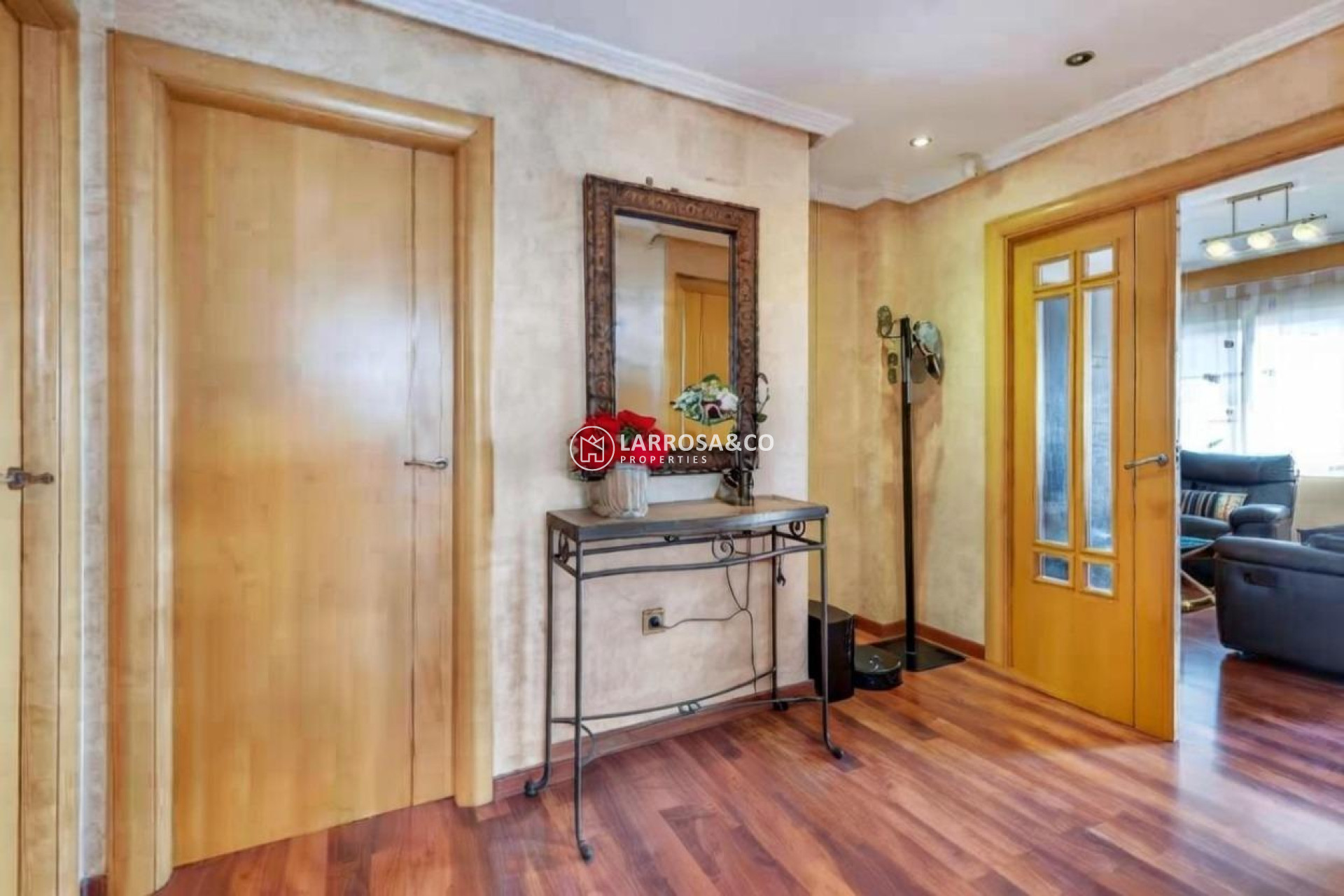 Herverkoop - Villa - Torrevieja - Aguas Nuevas