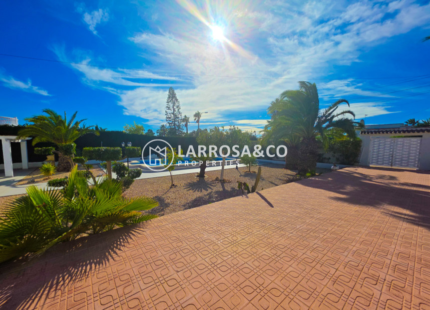 Herverkoop - Villa - Torrevieja - Costa Blanca