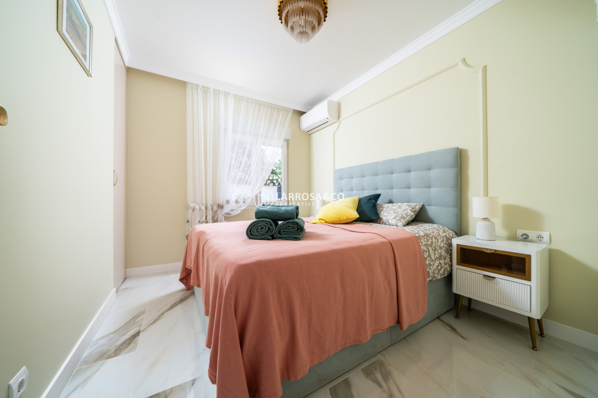 Herverkoop - Villa - Torrevieja - Costa Blanca