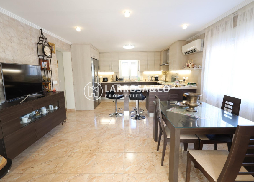Herverkoop - Villa - Torrevieja - Costa Blanca