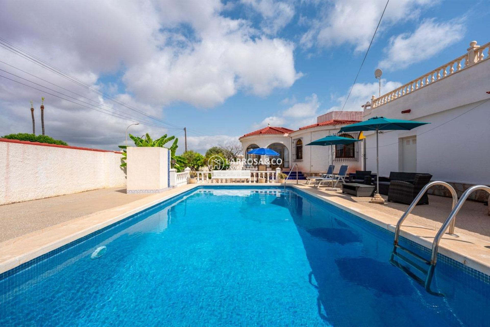 Herverkoop - Villa - Torrevieja - La Siesta - El Salado - Torreta