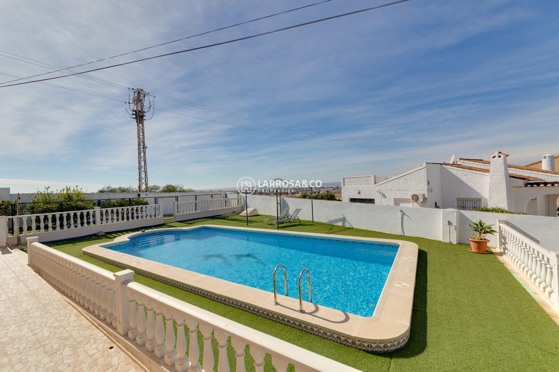 Herverkoop - Villa - Torrevieja - La siesta