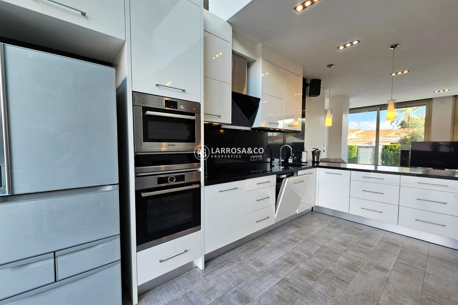 Herverkoop - Villa - Torrevieja - Los Angeles