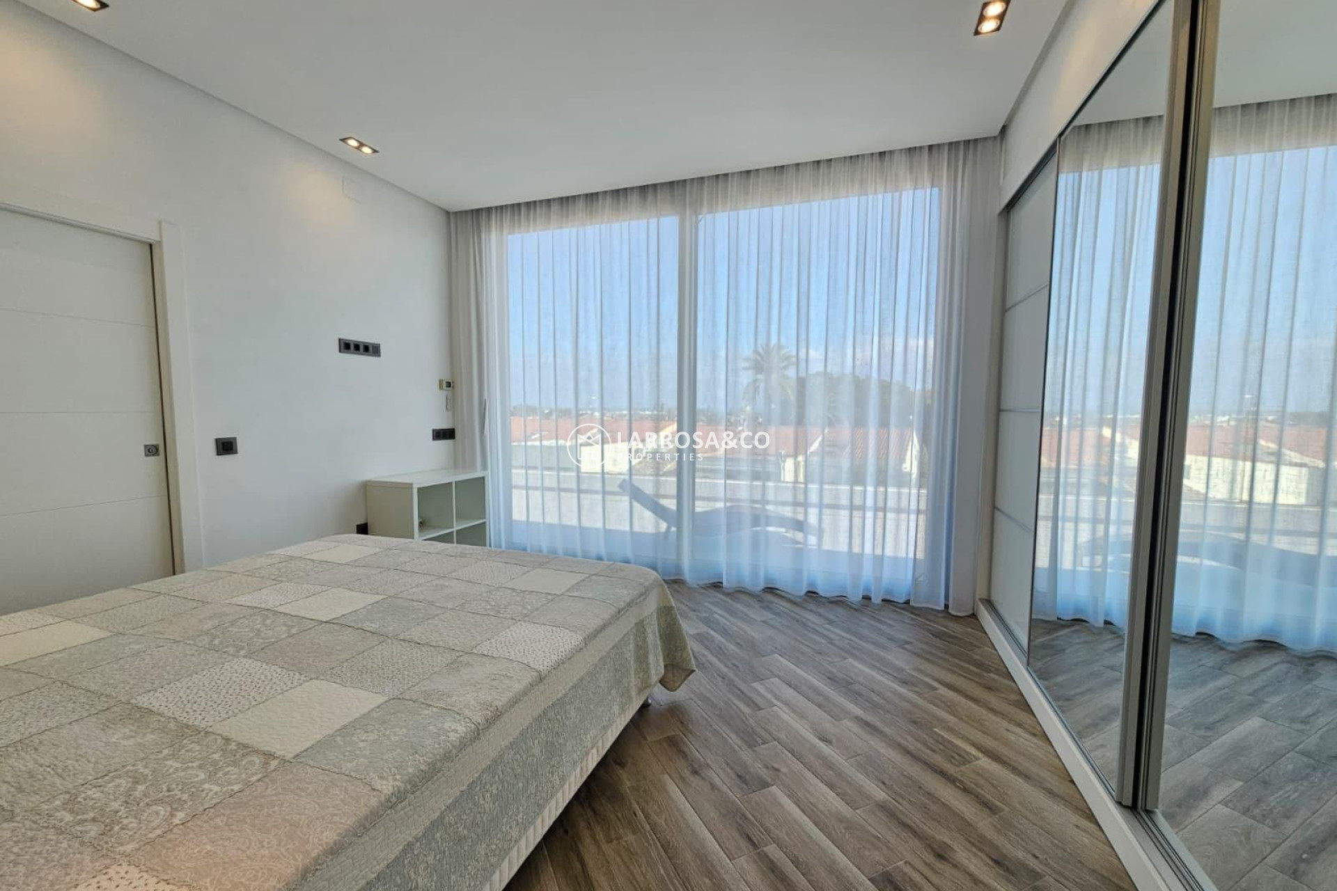 Herverkoop - Villa - Torrevieja - Los Angeles