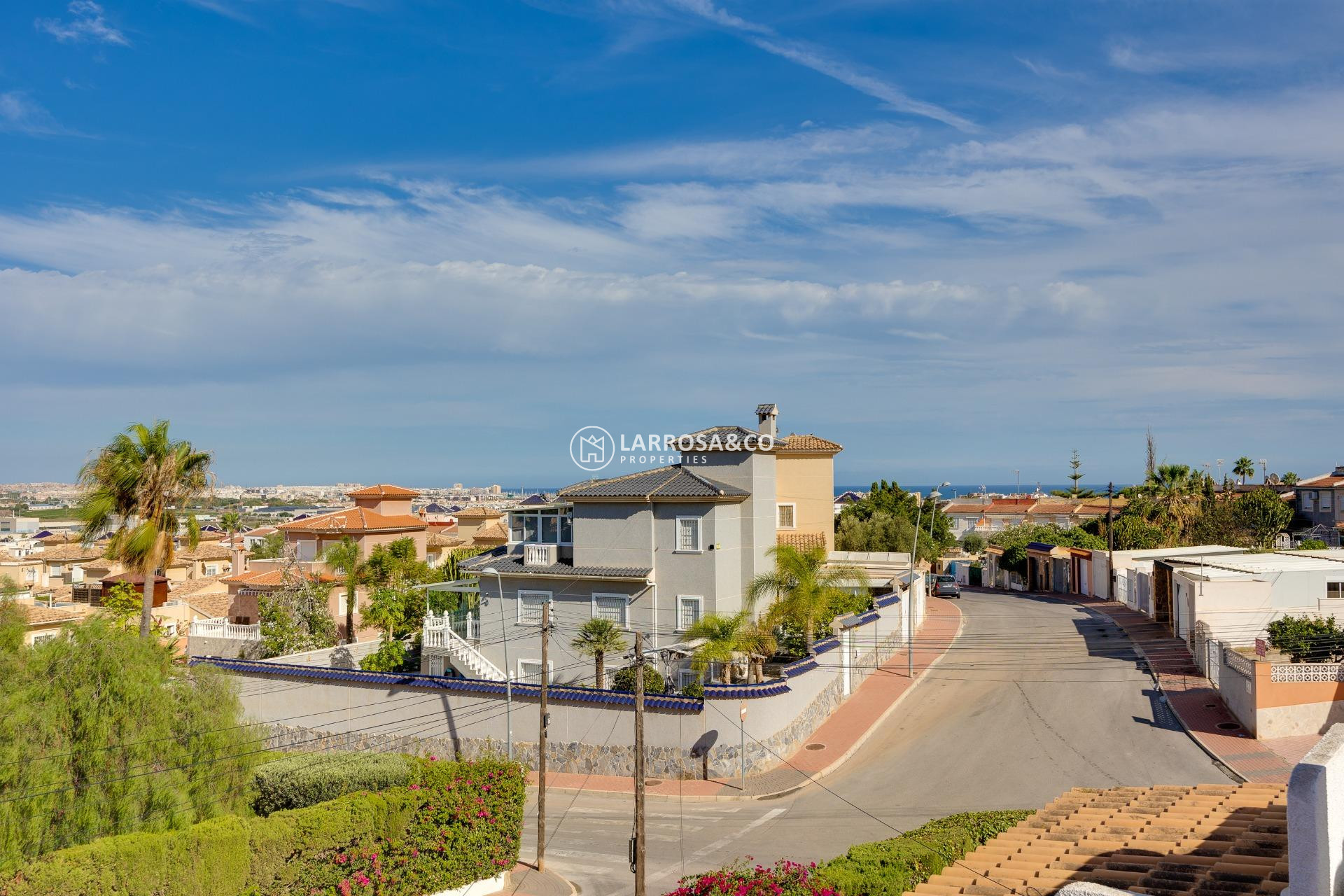 Herverkoop - Villa - Torrevieja - Los Balcones