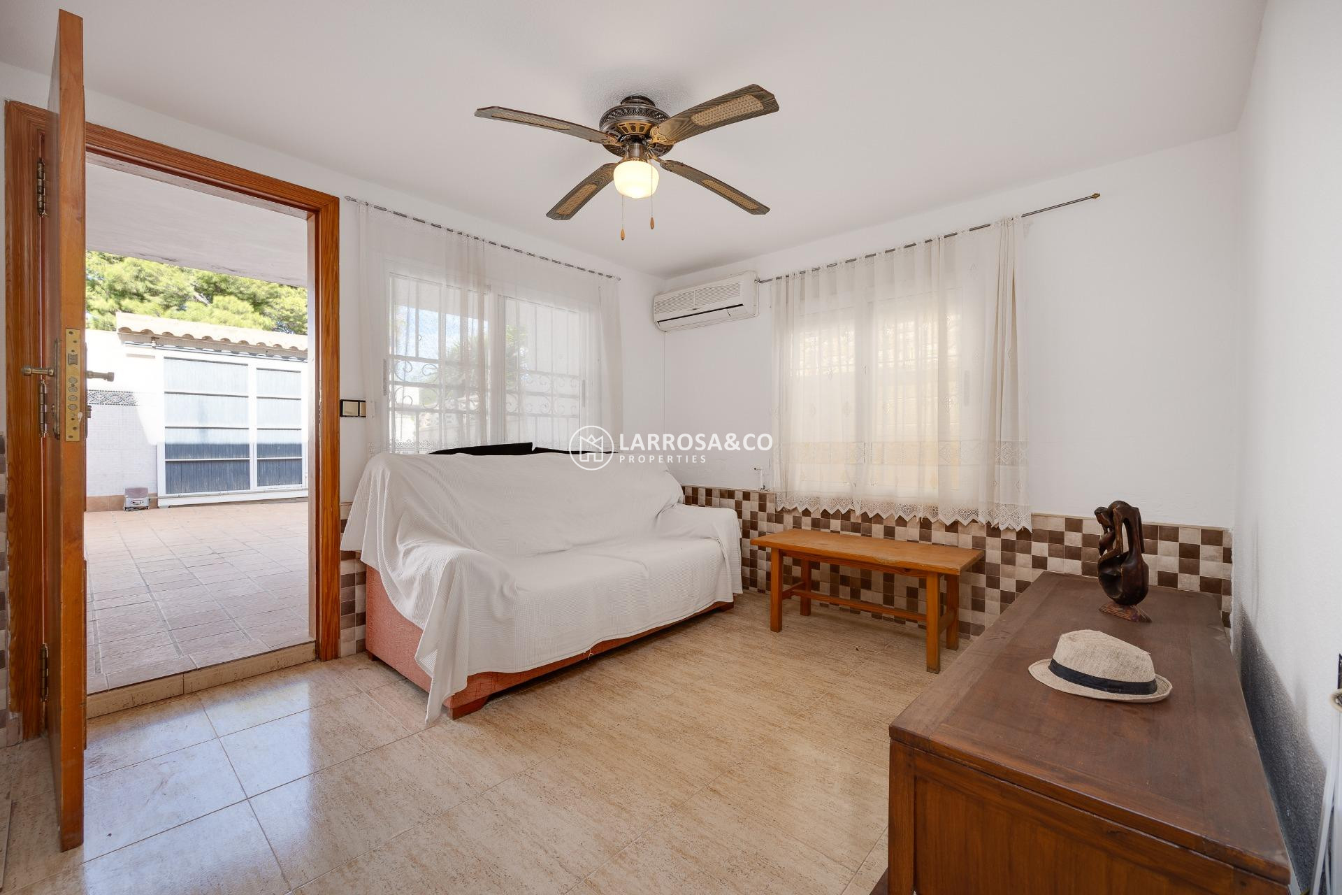 Herverkoop - Villa - Torrevieja - Los Balcones