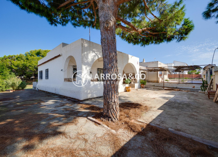 Herverkoop - Villa - Torrevieja - Los Balcones