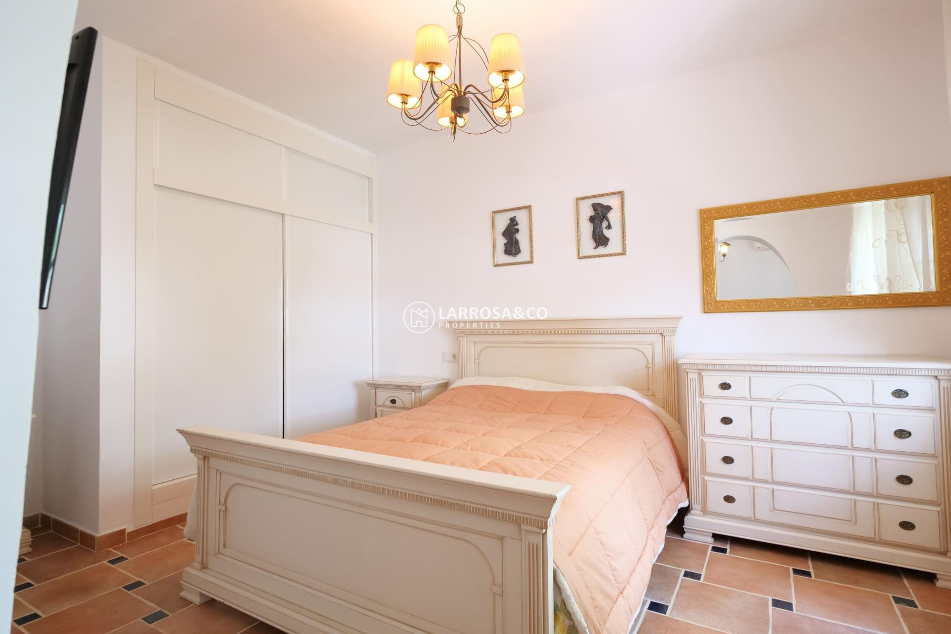 Herverkoop - Villa - Torrevieja - Los Balcones