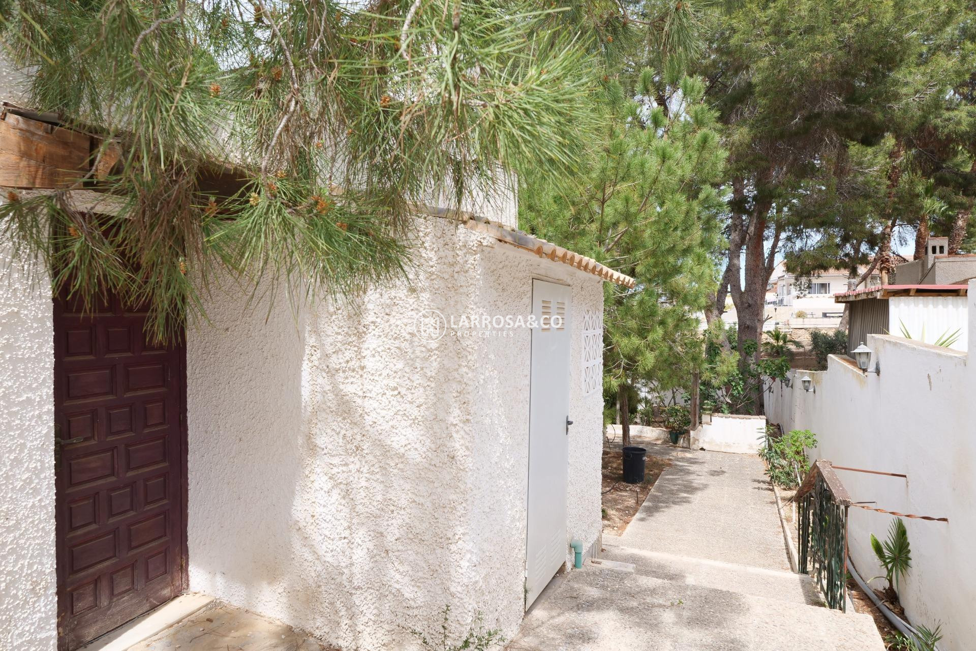 Herverkoop - Villa - Torrevieja - Los Balcones