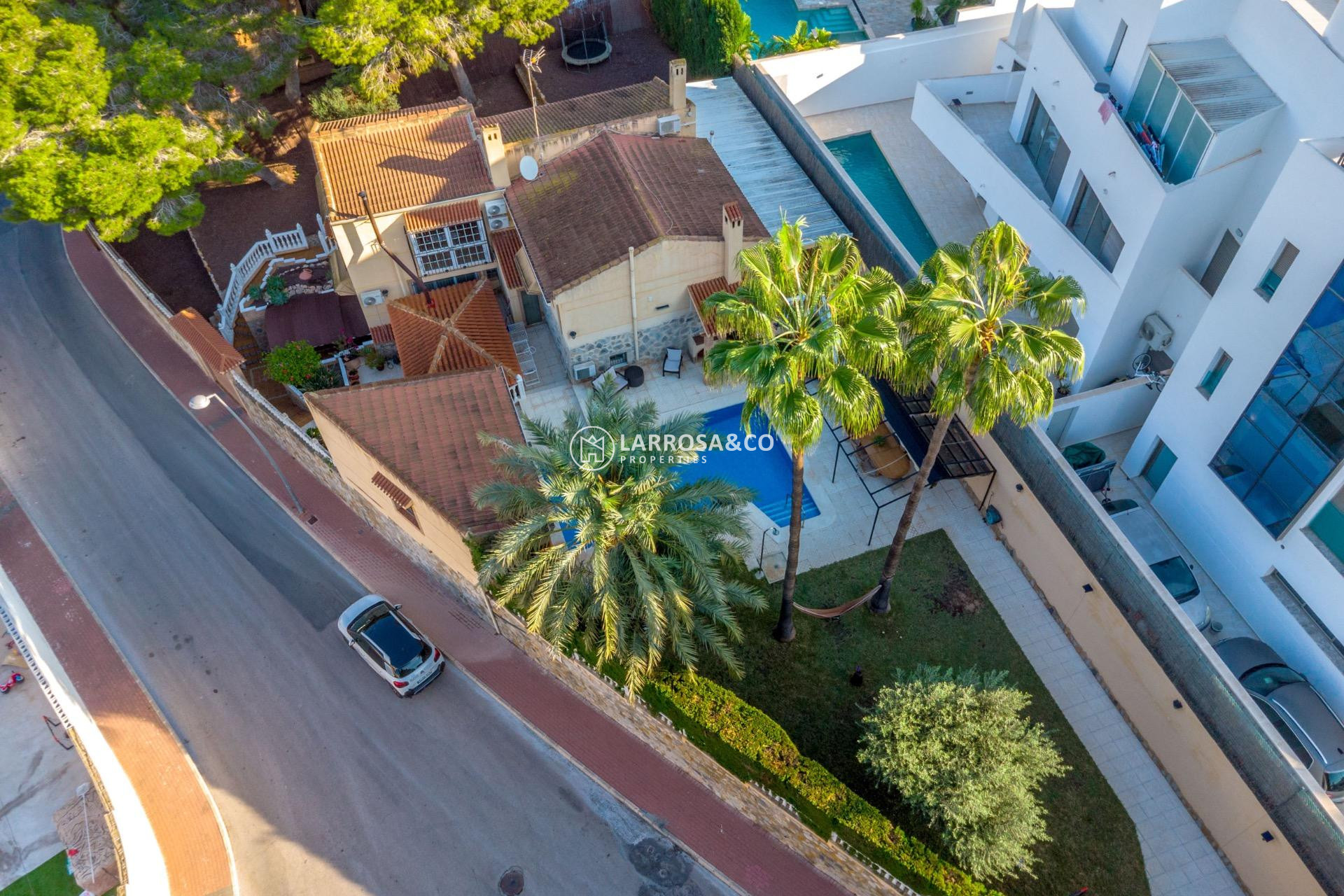 Herverkoop - Villa - Torrevieja - Los Balcones