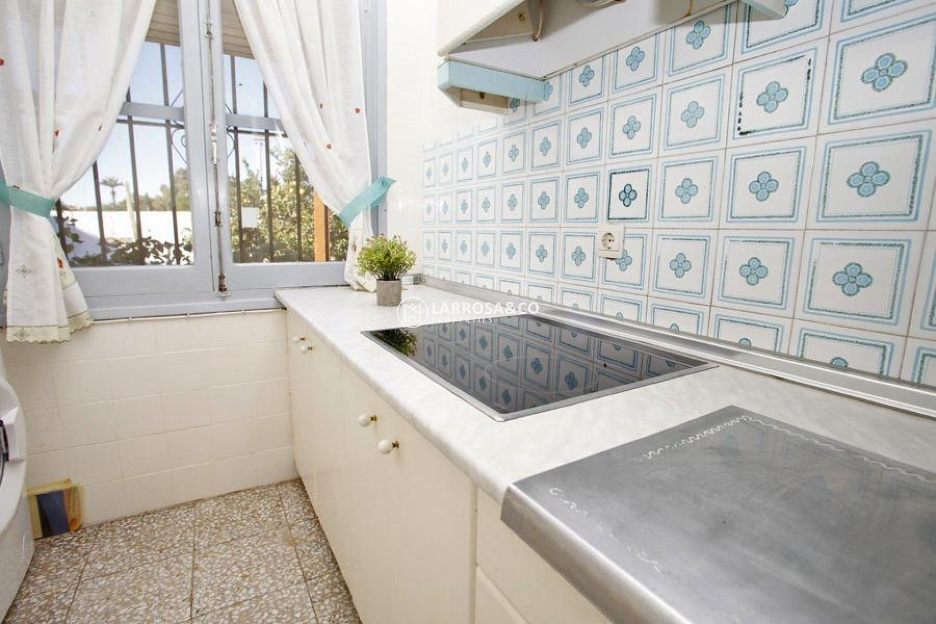 Herverkoop - Villa - Torrevieja - Los Frutales