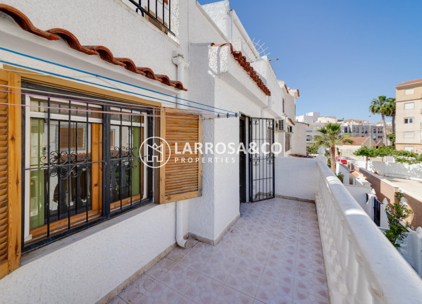 Herverkoop - Villa - Torrevieja - Los Locos Beach