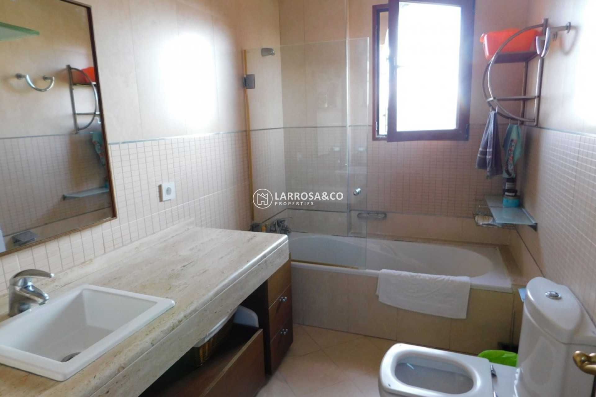 Herverkoop - Villa - Torrevieja - Nueva Torrevieja