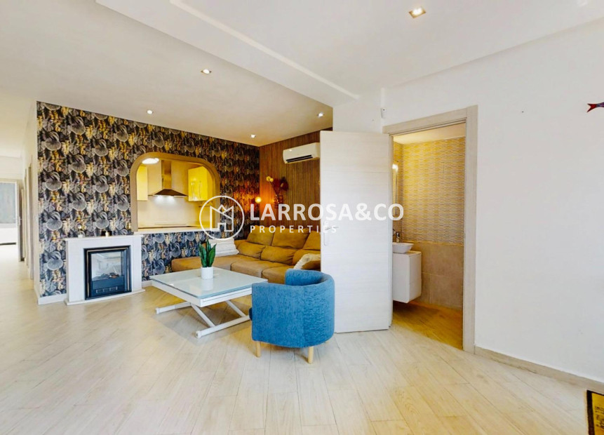 Herverkoop - Villa - Torrevieja - Playa de los Naufragos