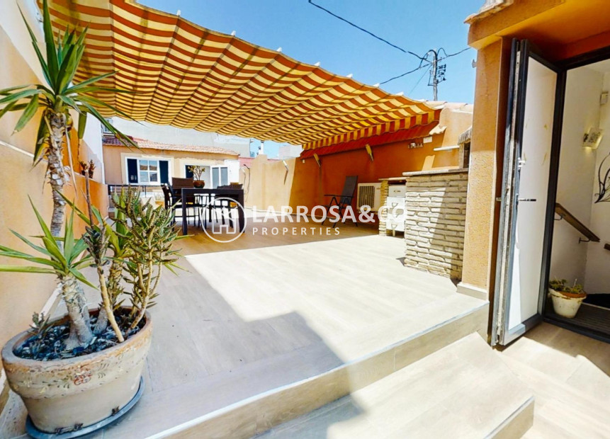 Herverkoop - Villa - Torrevieja - Playa de los Naufragos