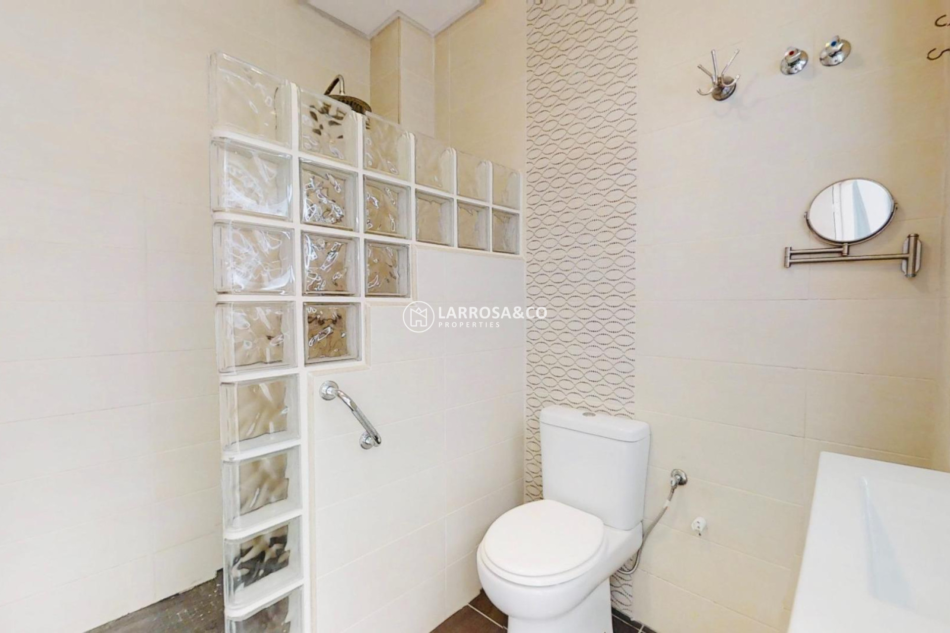 Herverkoop - Villa - Torrevieja - Playa de los Naufragos