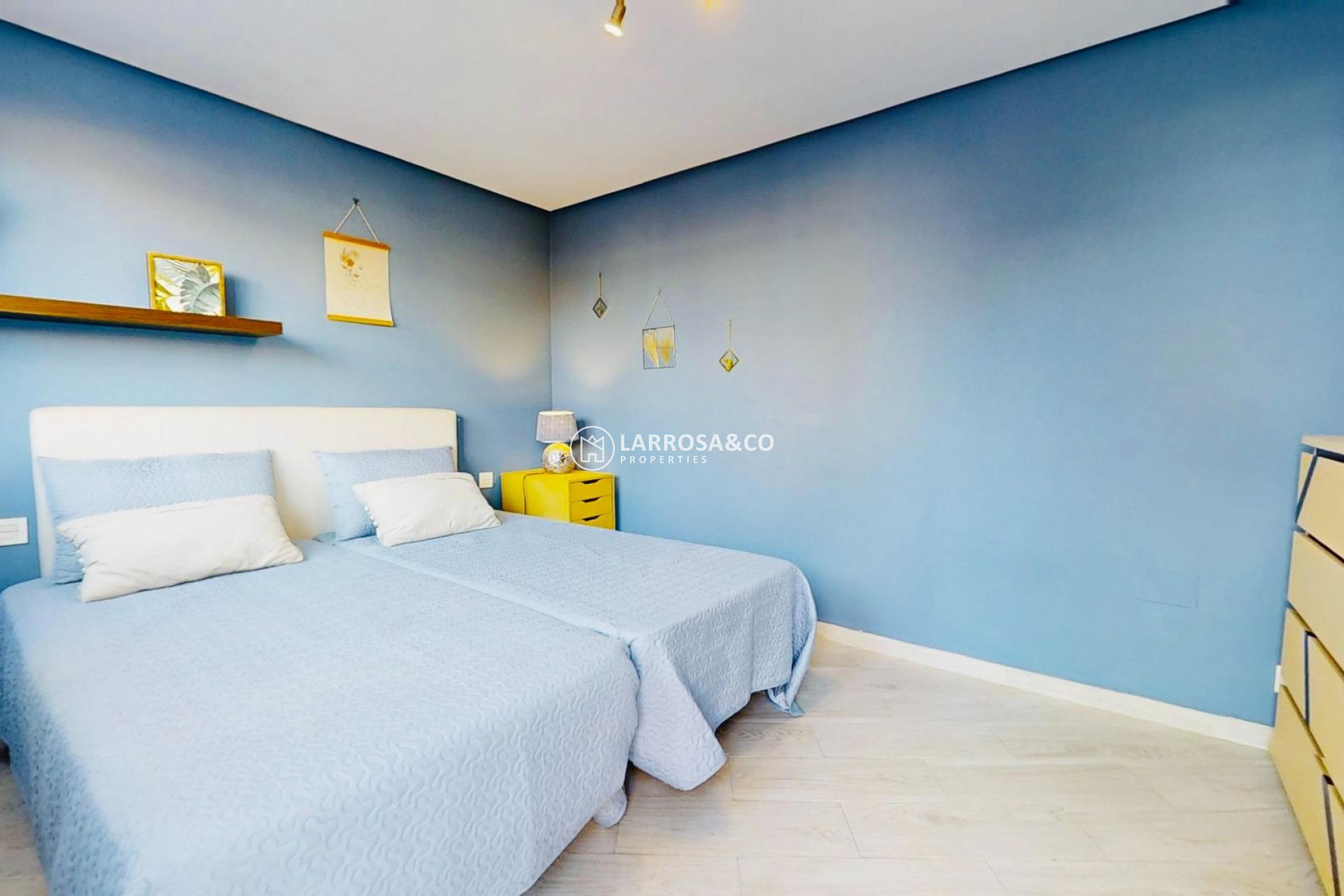 Herverkoop - Villa - Torrevieja - Playa de los Naufragos