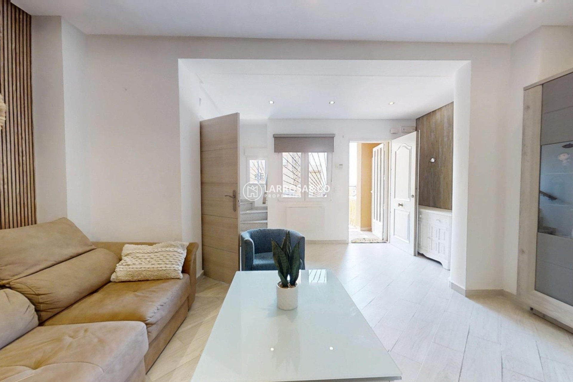 Herverkoop - Villa - Torrevieja - Playa de los Naufragos