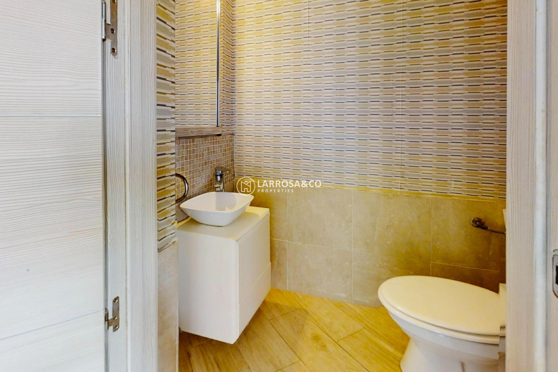 Herverkoop - Villa - Torrevieja - Playa de los Naufragos