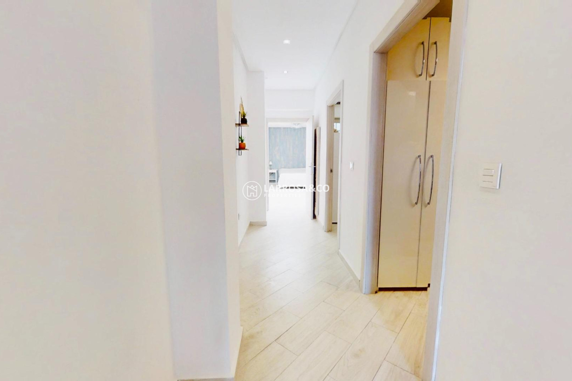 Herverkoop - Villa - Torrevieja - Playa de los Naufragos