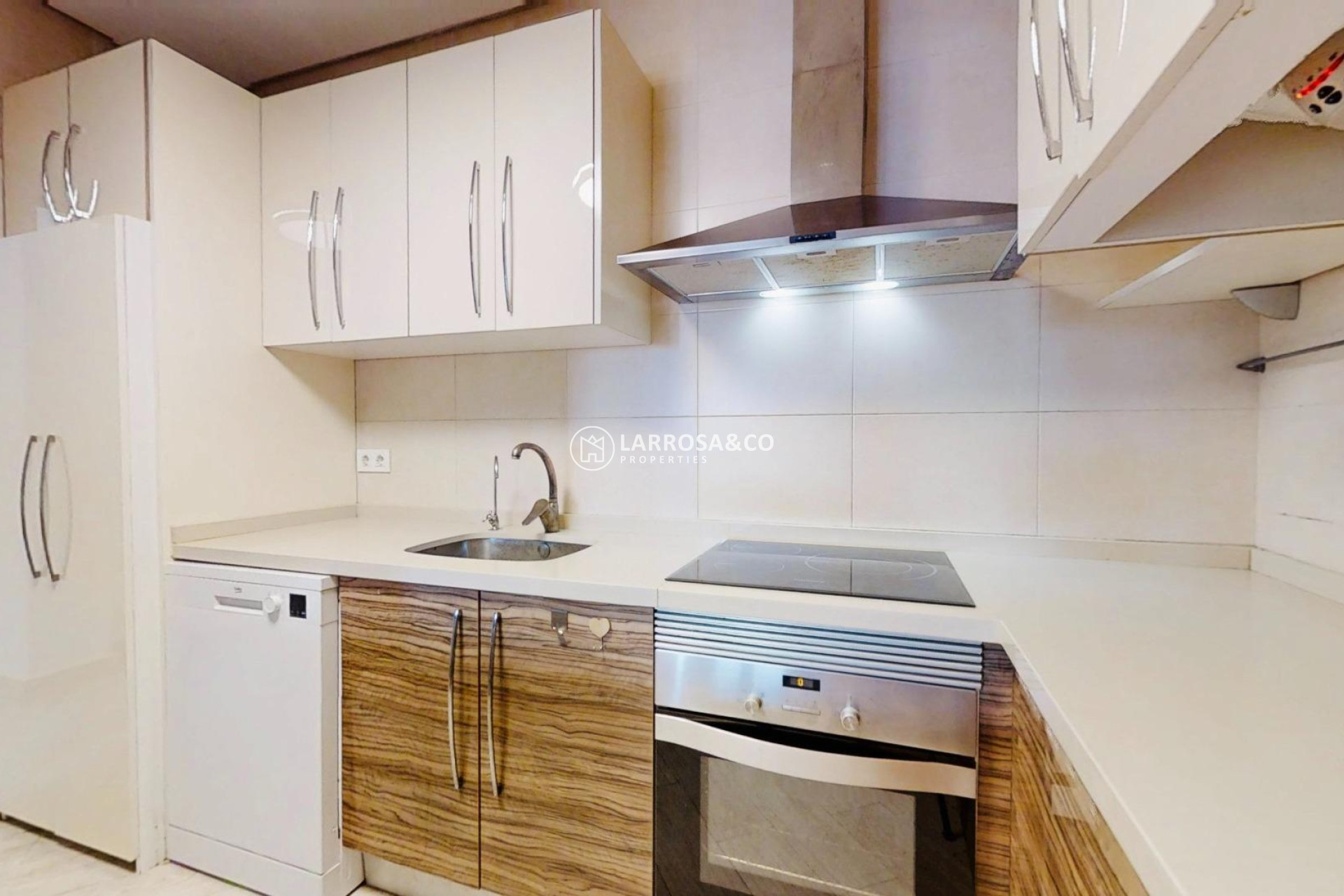 Herverkoop - Villa - Torrevieja - Playa de los Naufragos