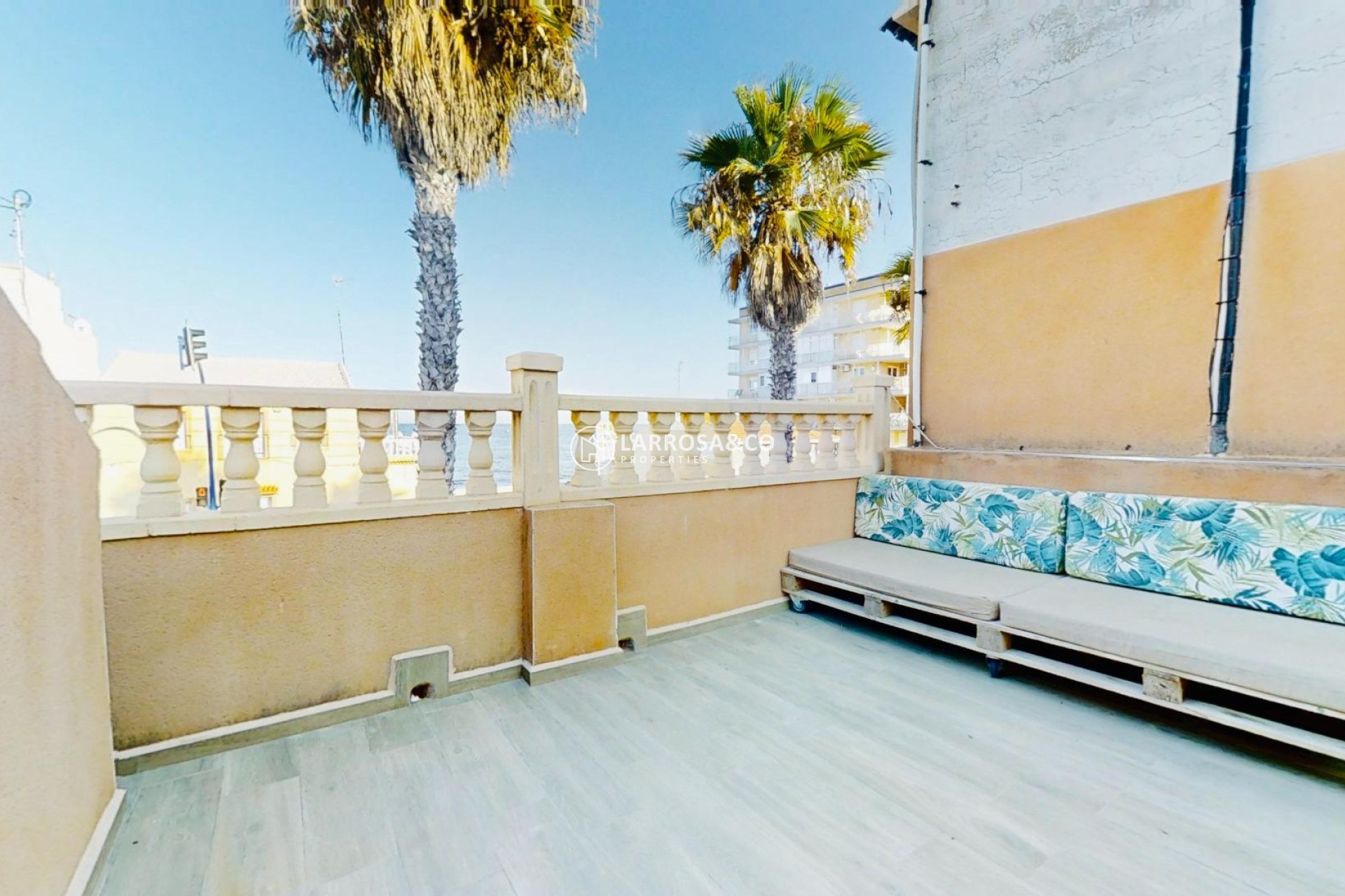 Herverkoop - Villa - Torrevieja - Playa de los Naufragos