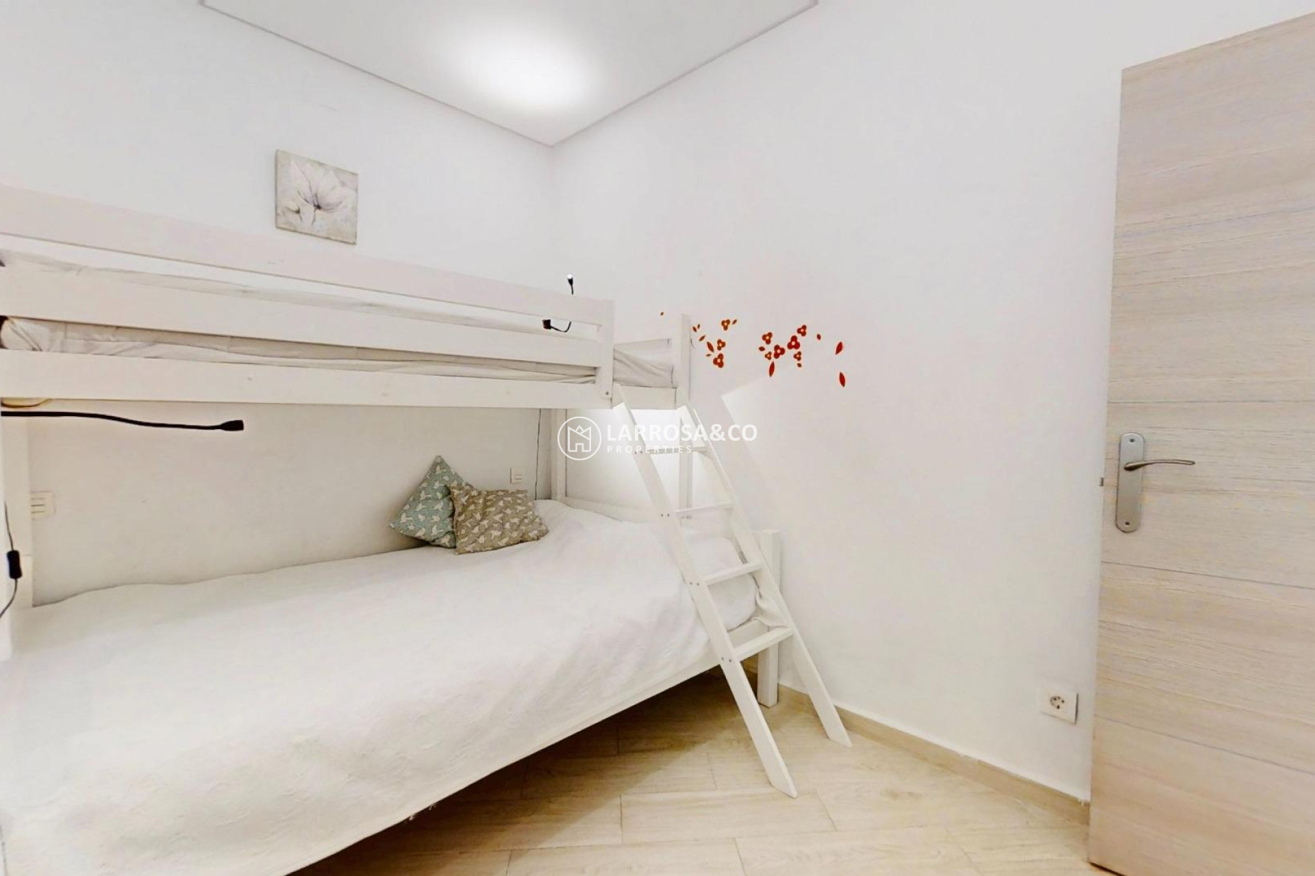 Herverkoop - Villa - Torrevieja - Playa de los Naufragos