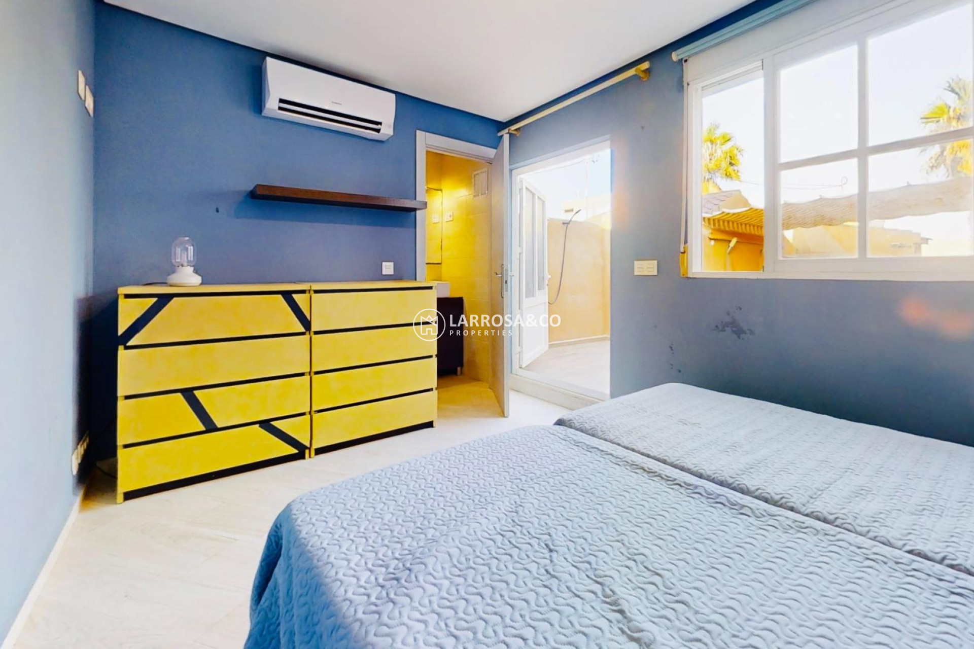 Herverkoop - Villa - Torrevieja - Playa de los Naufragos