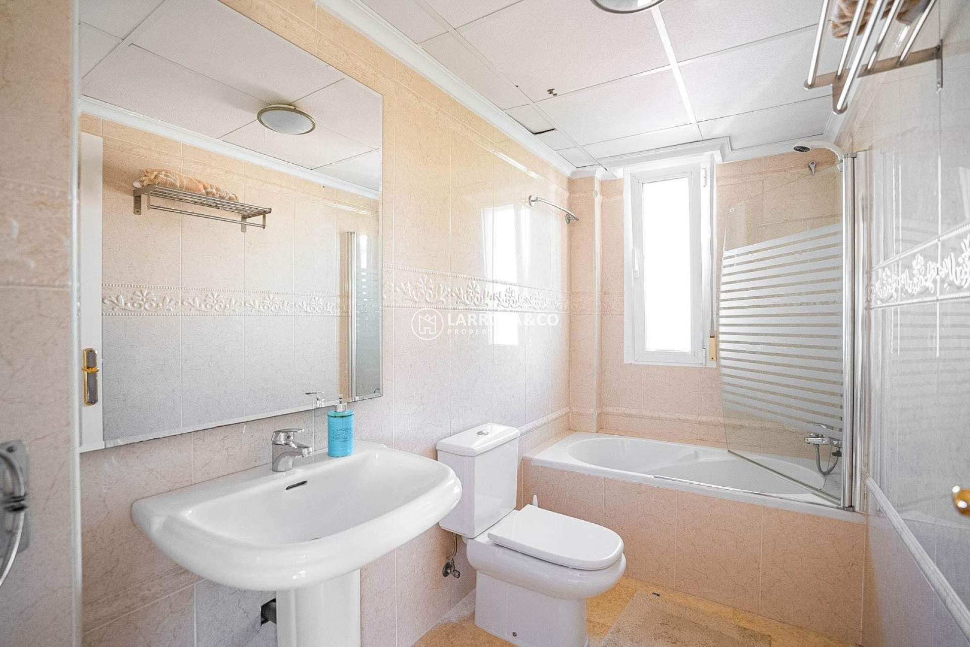 Herverkoop - Villa - Torrevieja - Torre la mata