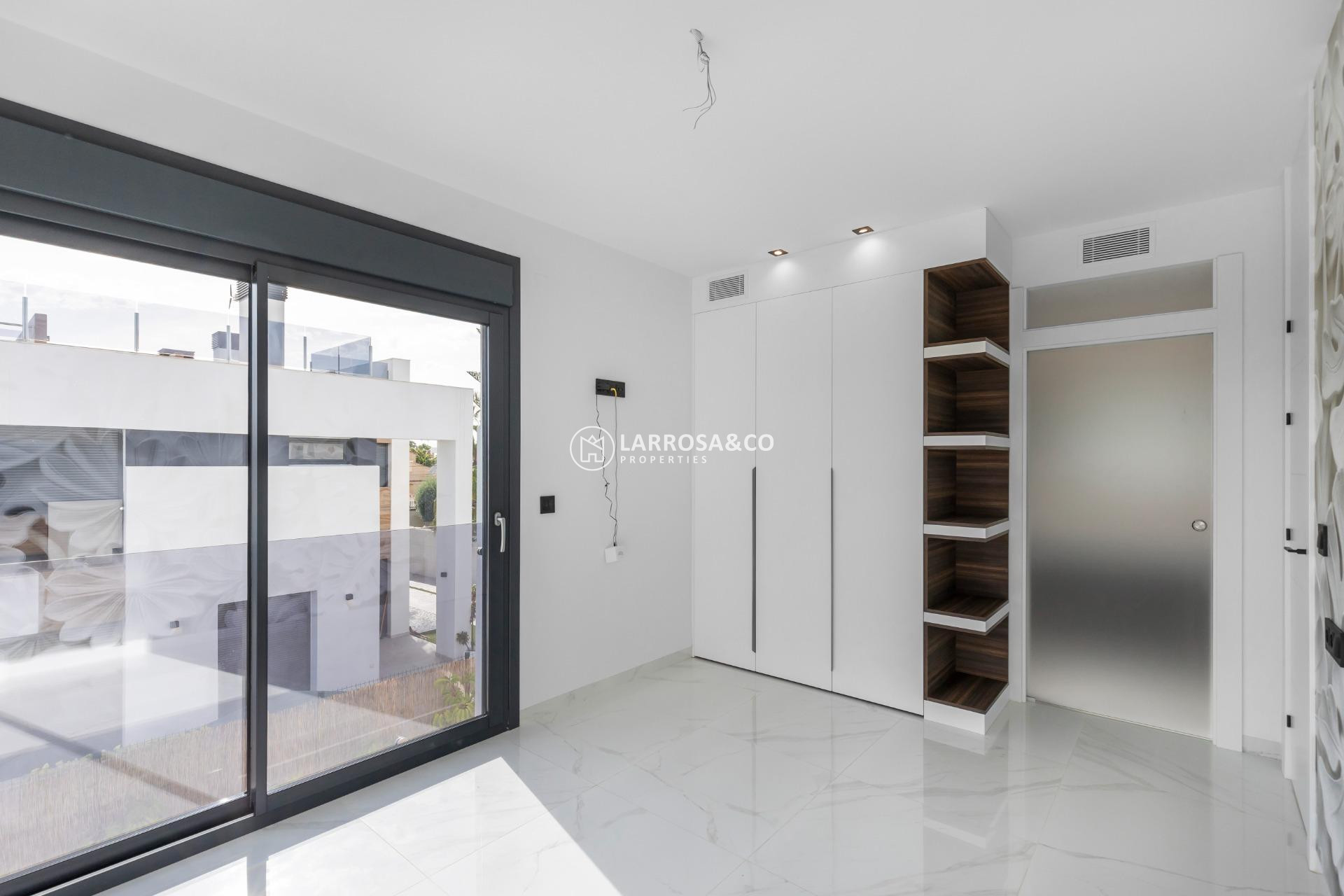 Herverkoop - Villa - Torrevieja - Torreta florida