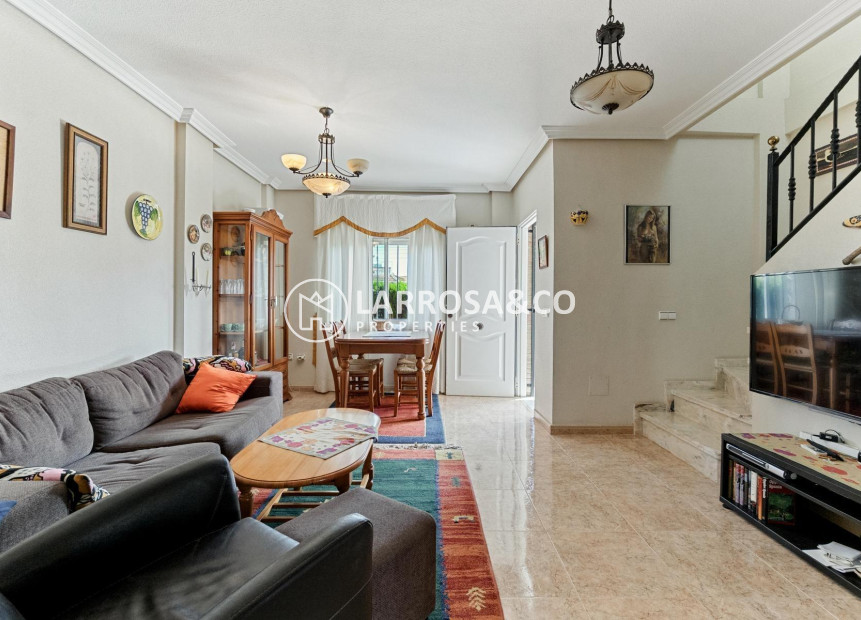 Herverkoop - Villa - Torrevieja - Zona los Frutales