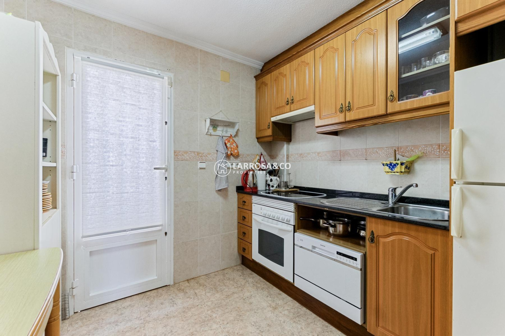 Herverkoop - Villa - Torrevieja - Zona los Frutales