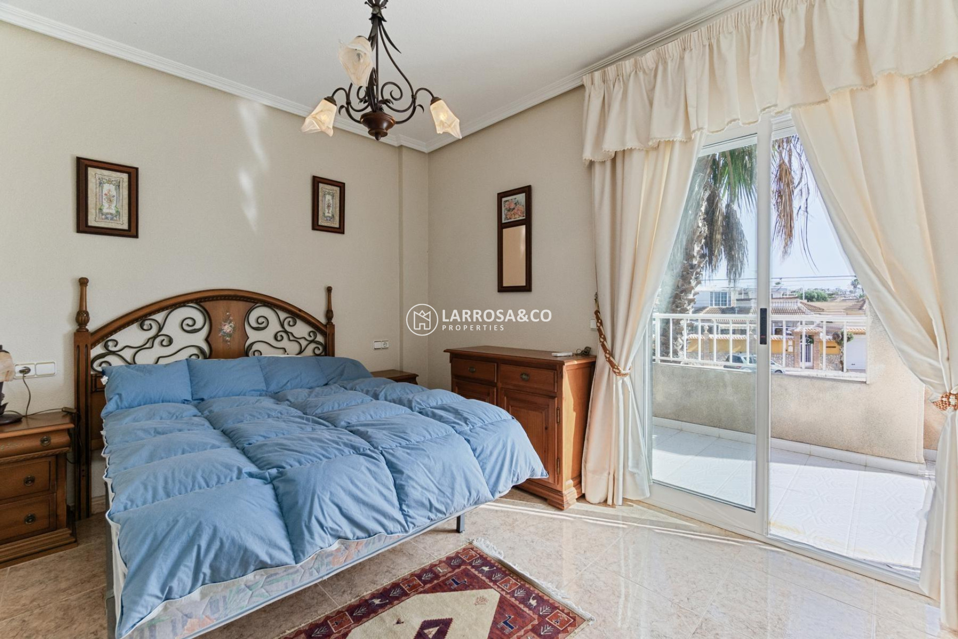 Herverkoop - Villa - Torrevieja - Zona los Frutales